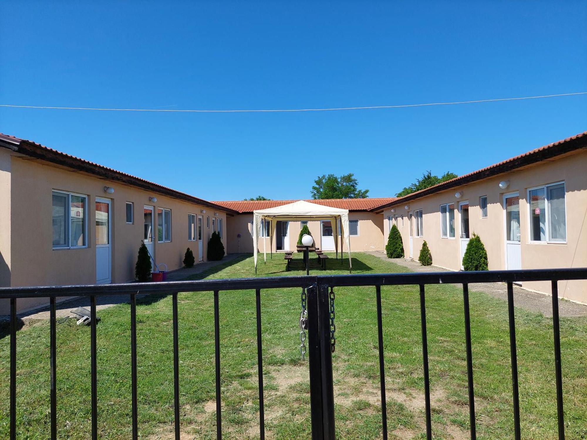 Krimski bungalows Byala  Exterior foto